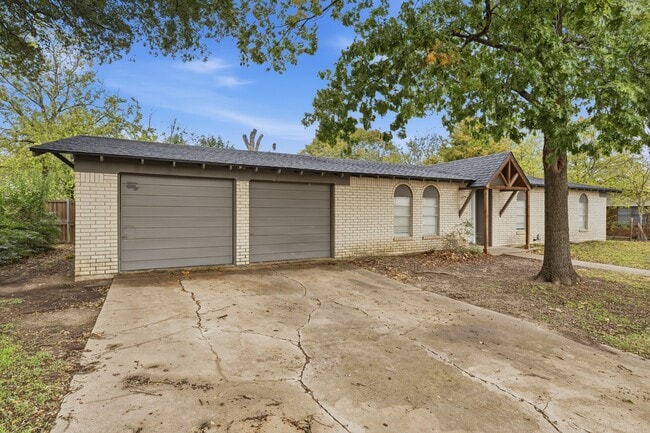 917 Susan St in Robinson, TX - Building Photo - Building Photo