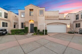 921 Caminito Estrella in Chula Vista, CA - Building Photo - Building Photo