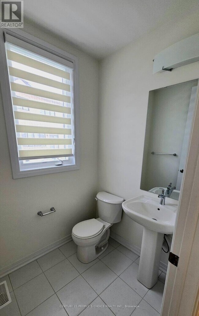 2 Greig St in Brantford, ON - Building Photo - Building Photo