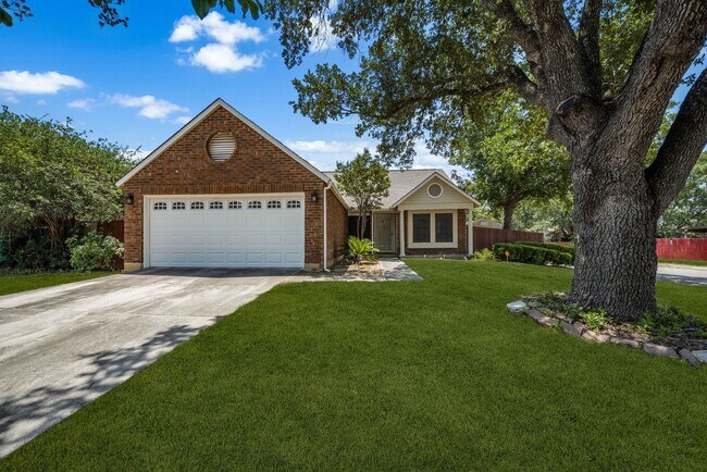 9358 Greens Point