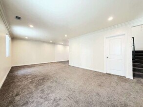 116 W 50th St in Los Angeles, CA - Building Photo - Building Photo