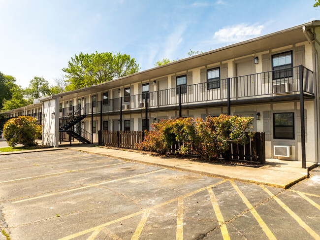 MF-17-Cherry Tree Apartments