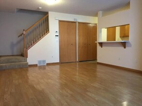 1925 Southcross Dr W in Burnsville, MN - Building Photo - Building Photo