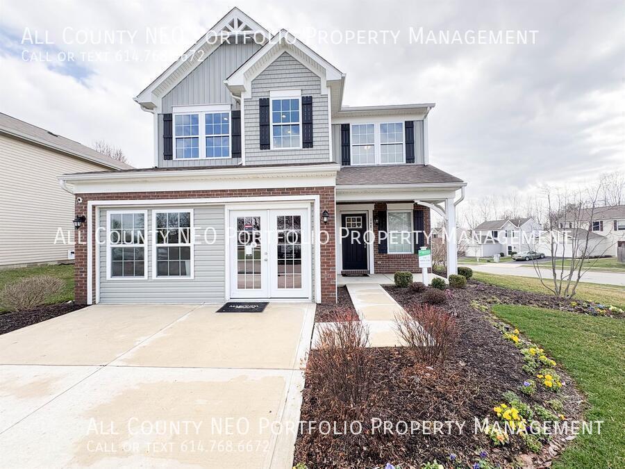 1481 Channel Pl in Grove City, OH - Building Photo