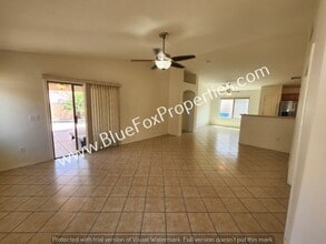 7135 S Oakbank Dr in Tucson, AZ - Building Photo - Building Photo