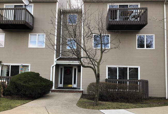 property at 13 Presidential Dr