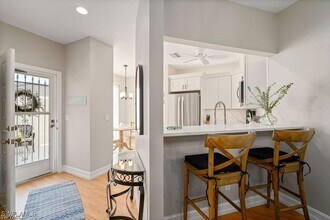 3765 Fieldstone Blvd in Naples, FL - Building Photo - Building Photo