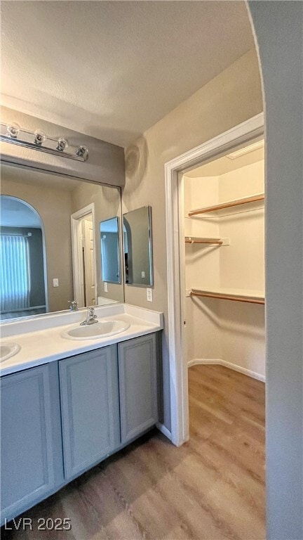 property at 721 E Caballo Hills Ave