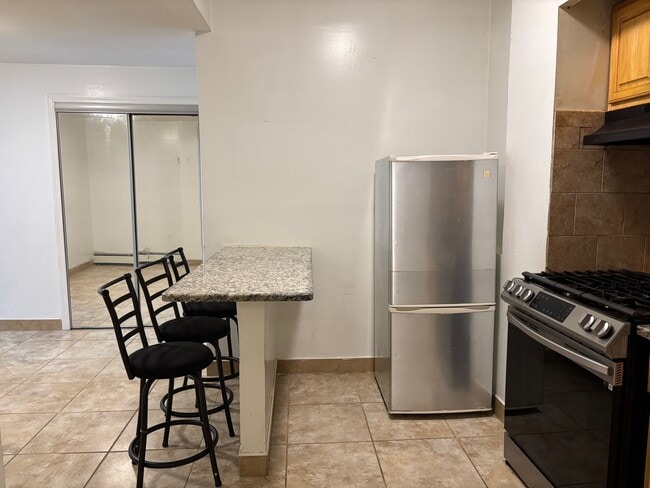 601 11th St in Union City, NJ - Building Photo - Building Photo