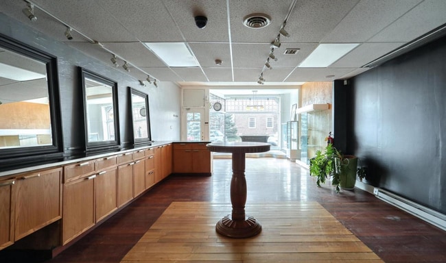 23-25 E King St in York, PA - Building Photo - Building Photo