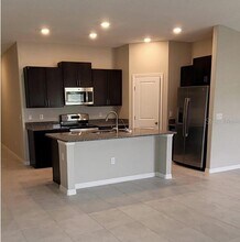 3513 Coastal Dusk Dr in Plant City, FL - Building Photo - Building Photo
