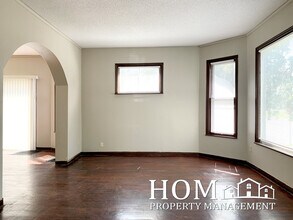 127 Center St in Mankato, MN - Building Photo - Building Photo