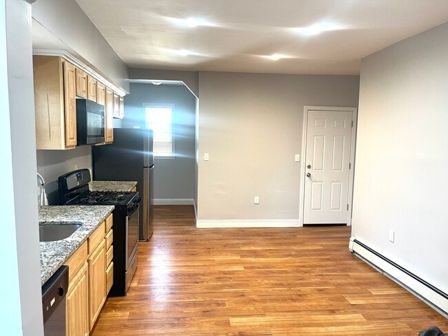 26 Babson St, Unit 2