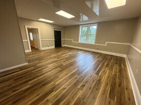 13 Smythe St, Unit B in Belton, SC - Building Photo