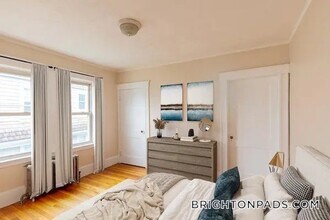 90 Harriet St, Unit left in Boston, MA - Building Photo - Building Photo