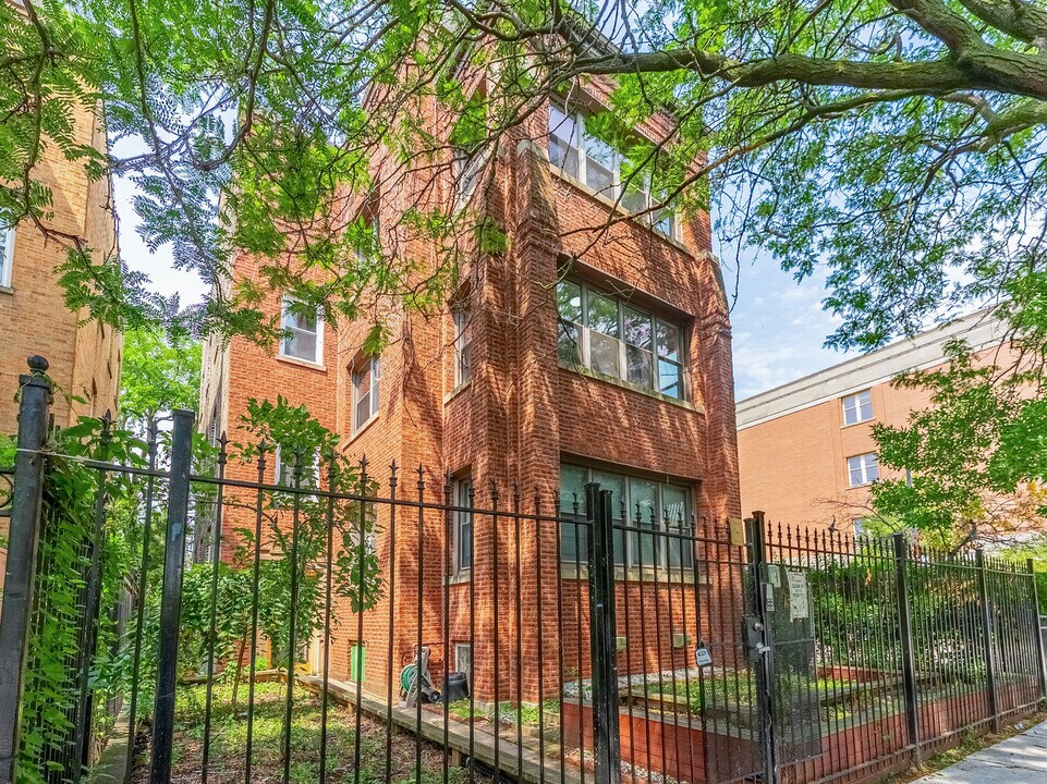7630 N Marshfield Ave in Chicago, IL - Building Photo