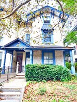 413 N 33rd St in Philadelphia, PA - Building Photo