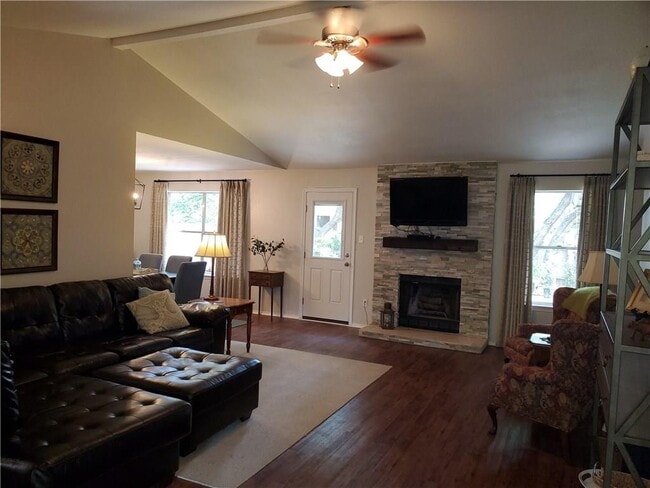 1809 Dayflower Trce in Cedar Park, TX - Building Photo - Building Photo