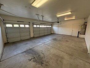 1924 Weyrich St in Tulare, CA - Building Photo - Building Photo