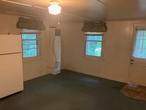 123 George St, Unit #1 in Keene, NH - Building Photo - Building Photo