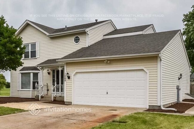 1248 Rosewood Ln in Crystal Lake, IL - Foto de edificio - Building Photo