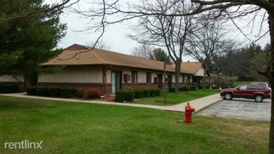 Rosewood in Shelby, MI - Building Photo - Building Photo