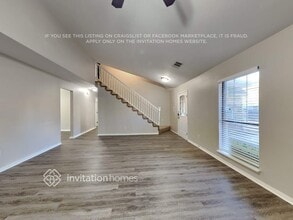 2613 Bennington Ct in Grand Prairie, TX - Foto de edificio - Building Photo