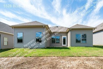 5528 Blue Jay Cir in Helena, AL - Building Photo - Building Photo