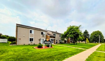 Rensway Apartments in Waupun, WI - Building Photo