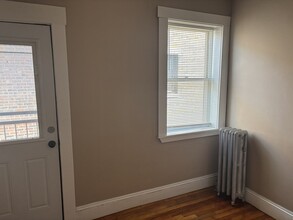 473 Broadway in Medford, MA - Building Photo - Building Photo