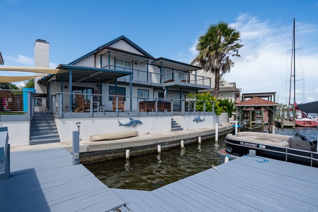 property at 13705 Cayo Cantiles St