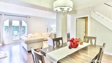 9 Esterbrooke Av in Toronto, ON - Building Photo - Building Photo