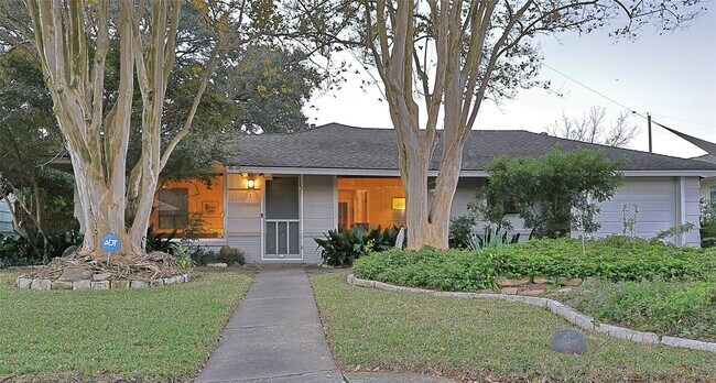 property at 3313 Westridge St