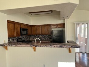 7705 Himalayas Ave, Unit 203 in Las Vegas, NV - Building Photo - Building Photo