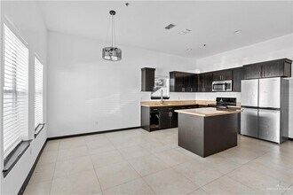 12 Colbath Ave in McAllen, TX - Building Photo - Building Photo