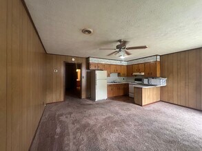 1208 Bloomingdale Rd in Kingsport, TN - Building Photo - Building Photo