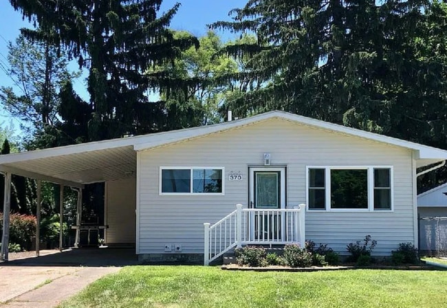 property at 370 E Phillips Ave