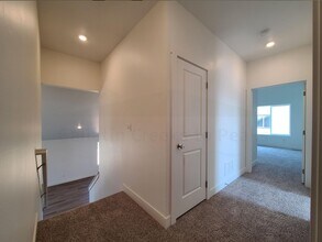 730 Thrice Lp in Belgrade, MT - Building Photo - Building Photo