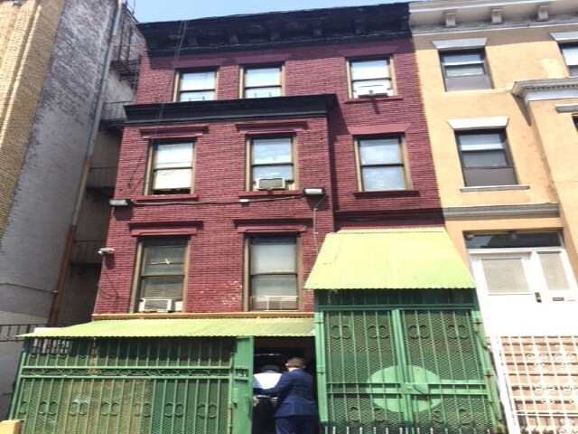 567 W 187th St in New York, NY - Building Photo
