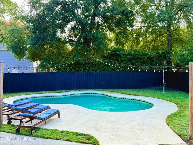 property at 3756 Anderson St