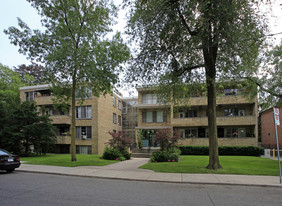 83 Elm Ave Apartments