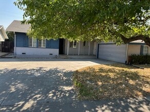 4120 Manchester Ave in Stockton, CA - Building Photo - Building Photo