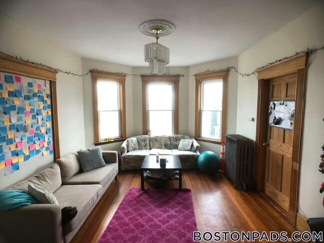 107 Calumet St