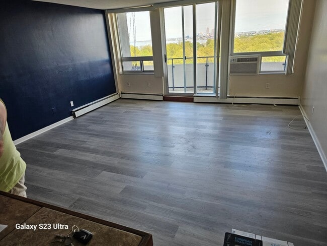 11811 Lake Ave in Lakewood, OH - Building Photo - Building Photo