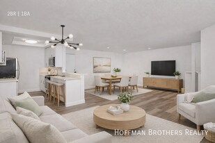 7705 Hampton Ave, Unit 217 in West Hollywood, CA - Building Photo