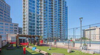 640 N Church St in Charlotte, NC - Building Photo