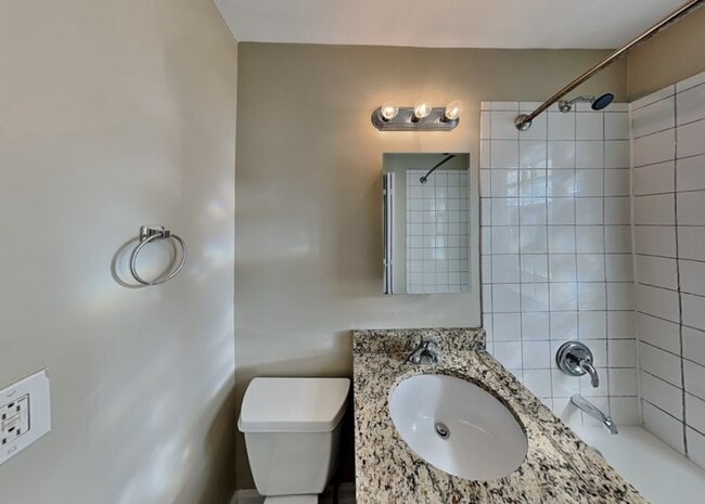 property at 1302 W 59th St