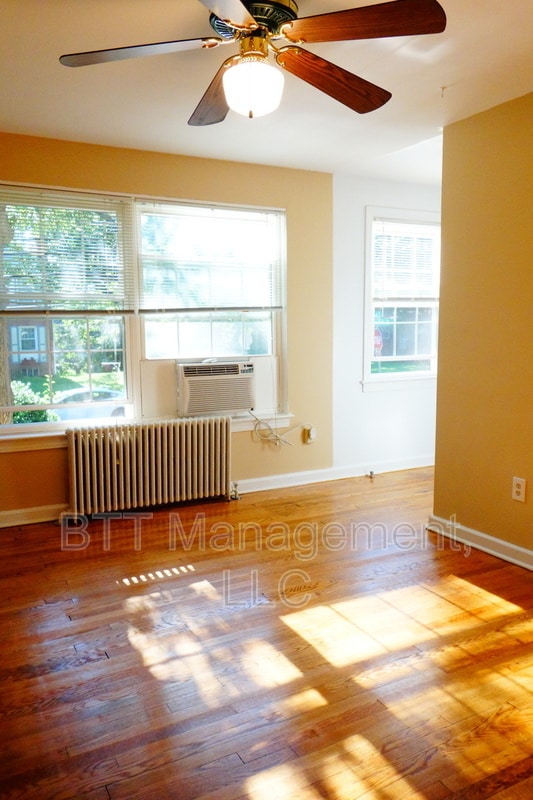 8400 Greenwood Ave in Silver Spring, MD - Building Photo - Building Photo