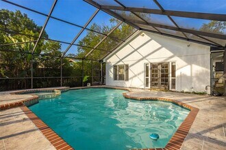 593 Marmora Ave in Tampa, FL - Building Photo - Building Photo