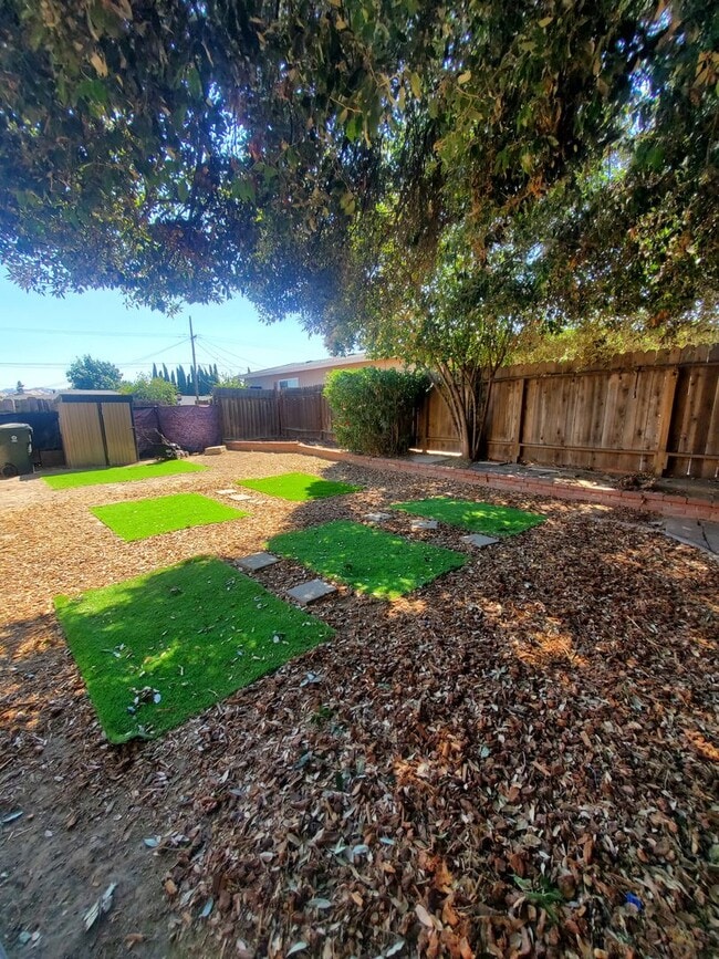 1232 Giovanni St in Antioch, CA - Building Photo - Building Photo